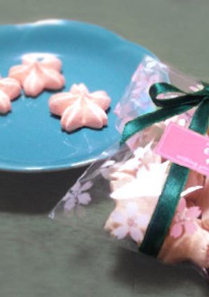 桜メレンゲ-レシピのメイン写真