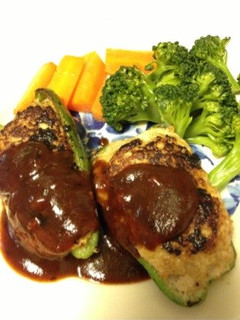 豚肉ハンバーグ ピーマンの肉詰め-レシピのメイン写真