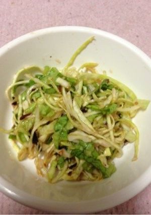 キャベツ大量消費‼梅和えサラダ-レシピのメイン写真