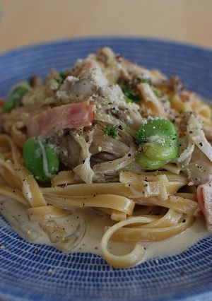 そら豆とベーコンときのこのクリームパスタ-レシピのメイン写真