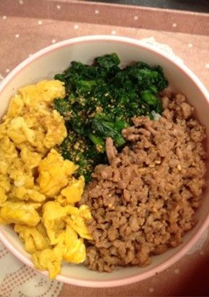 三色そぼろ丼-レシピのメイン写真