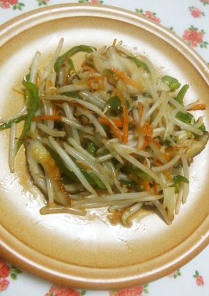 簡単♡もやし椎茸、彩り野菜の塩麹炒め♬-レシピのメイン写真