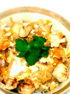 塩麹でむね肉やわらか☆親子丼-レシピのメイン写真