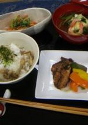 茸たっぷりの秋のやまかけ丼-レシピのメイン写真