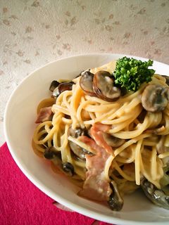 ブラウンマッシュルームのクリームパスタ-レシピのメイン写真