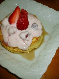 ❤ダノンビオdeベリーソースパンケーキ❤-レシピのメイン写真