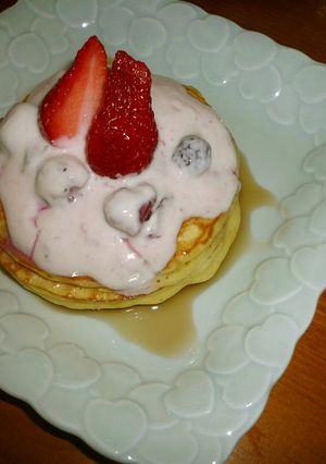 ❤ダノンビオdeベリーソースパンケーキ❤-レシピのメイン写真