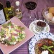 鶏肉のピノノワール(赤ワイン)煮込み