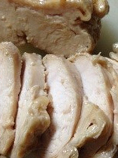 麺つゆだけで鶏ハム-レシピのメイン写真