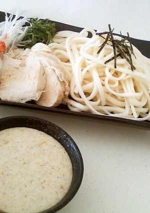 ヨーグルトごま味噌だれうどん-レシピのメイン写真