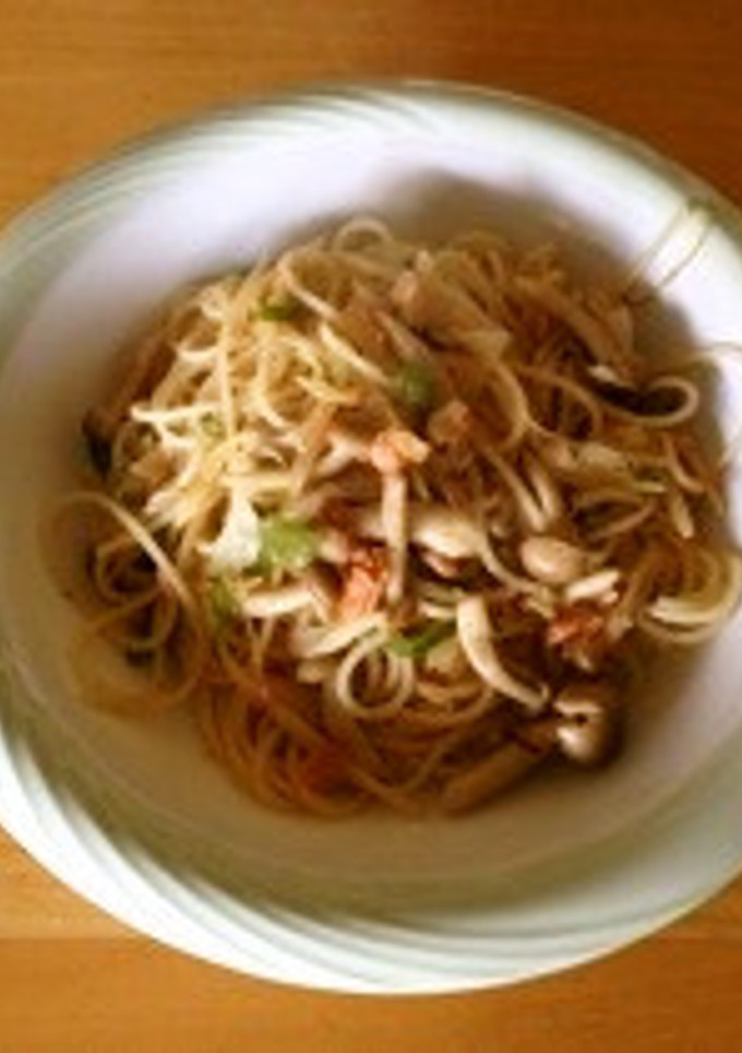 シメジと鮭の和風パスタ-レシピのメイン写真