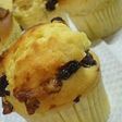 シンプルなクルミとレーズンのマフィン