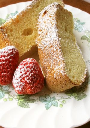 しっとり三温糖のシフォンケーキ-レシピのメイン写真
