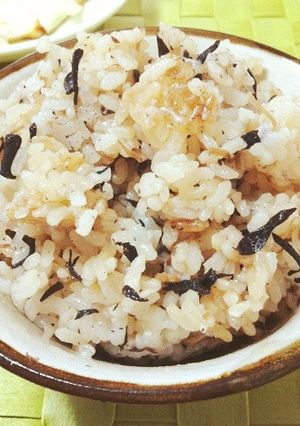 なめ茸＆ヒジキの炊込みご飯-レシピのメイン写真