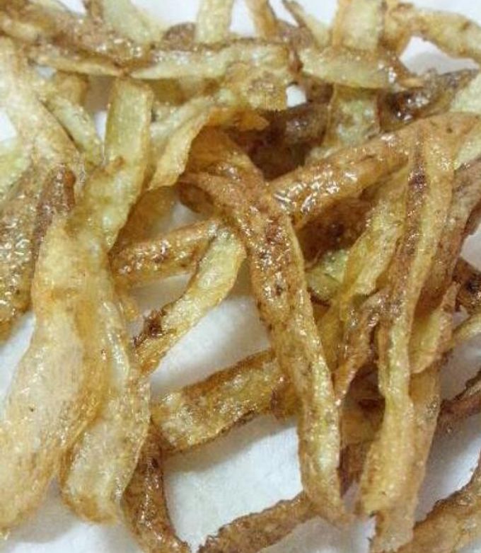 じゃがいもの皮の素揚げ 油の浄化にも♪-レシピのメイン写真