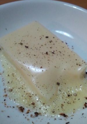 ワインのお供にホットチーズ-レシピのメイン写真