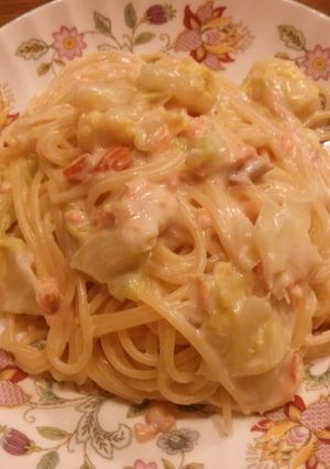 春キャベツと鮭のクリームパスタ-レシピのメイン写真