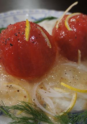 まるごとトマトをぷるぷる白ワインジュレで-レシピのメイン写真