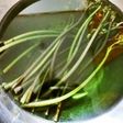 重曹を使ったわらびのアク抜きの方法