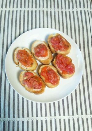 簡単♪トマトブルスケッタ-レシピのメイン写真