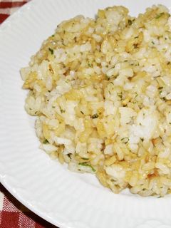 ステーキにハンバーグに!ガーリックライス-レシピのメイン写真