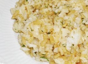 ステーキにハンバーグに！ガーリックライス-レシピのメイン写真