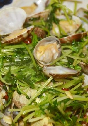 あさりと豆苗のピリ辛炒め-レシピのメイン写真