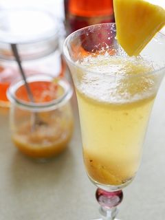 フルーツブランデー漬けパインのカクテル-レシピのメイン写真