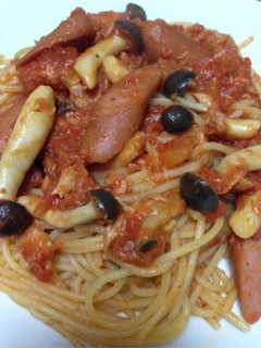 ウィンナーとツナ❤トマトパスタ-レシピのメイン写真