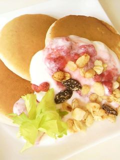 卵不使用♪ 苺のパンケーキ-レシピのメイン写真