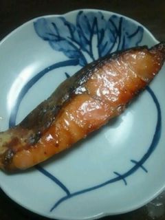ふっくら美味しい甘塩鮭の酒粕漬け焼き-レシピのメイン写真