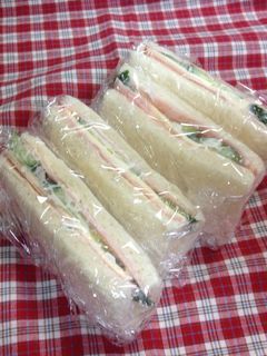 普通のサンドイッチ-レシピのメイン写真