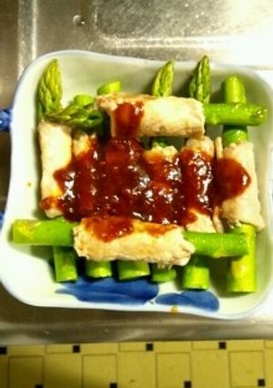 ４月１４日晩飯　【豚肉のアスパラ巻】　-レシピのメイン写真