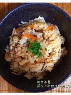 簡単 味付不要!ぶっこみ炊き込みご飯-レシピのメイン写真