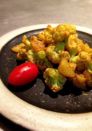 苦手克服!カリフラワーとポテトのカレー炒-レシピのメイン写真