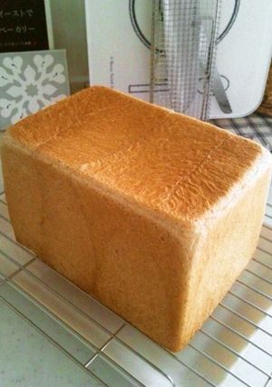 □□全粒粉の食パン□□-レシピのメイン写真