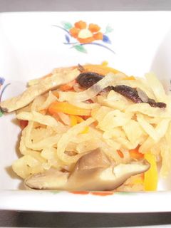 にんじん入り切干大根の煮物-レシピのメイン写真
