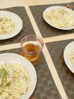 シチューの残りでカルボナーラうどん-レシピのメイン写真