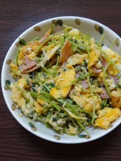 豆苗とベーコンのふわ玉炒め-レシピのメイン写真