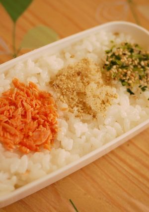お花見弁当に♬ふりかけde団子♥-レシピのメイン写真