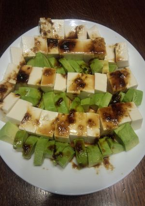 お箸が止まらない!?豆腐アボカドサラダ-レシピのメイン写真