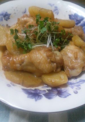 手羽先(手羽元)とじゃがいもの甘辛煮-レシピのメイン写真