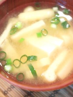 豆腐と油揚げのお味噌汁-レシピのメイン写真