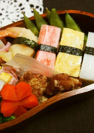 キャラ弁*お寿司風おにぎり*-レシピのメイン写真