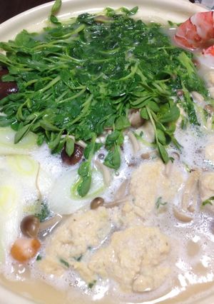 お鍋にも豆苗は美味しいよ-レシピのメイン写真