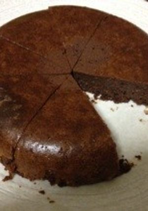 炊飯器で出来るガトーショコラ-レシピのメイン写真