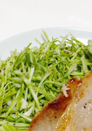 付け合せに♪千切りキャベツにゆかり-レシピのメイン写真