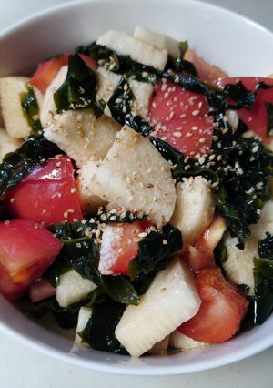 長芋トマトわかめのにんにく酢醤油和え-レシピのメイン写真