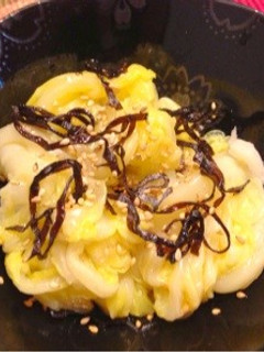キャベツと塩昆布とごま油風味和え♡-レシピのメイン写真