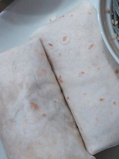 野菜たっぷりアボガド&ツナのラップサンド-レシピのメイン写真